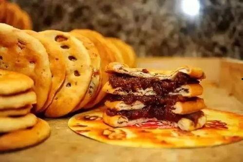 瓜哥吃馕,一场味蕾与文化的碰撞